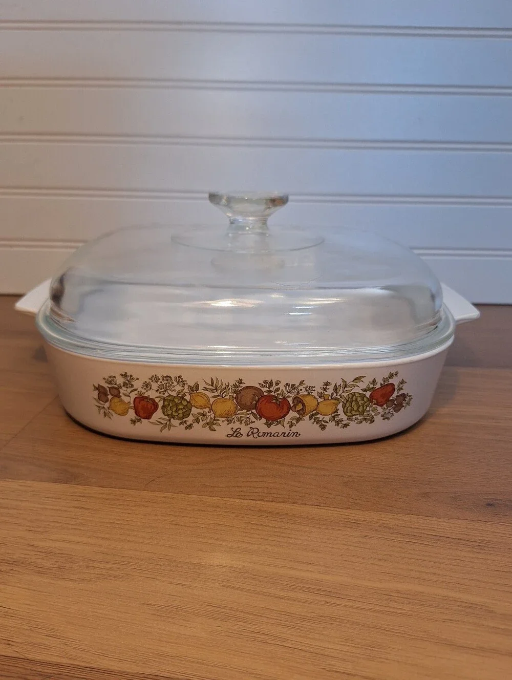Very Clean. Vintage Spice Of Life Corningwate Casserole With Lid. A-12-C